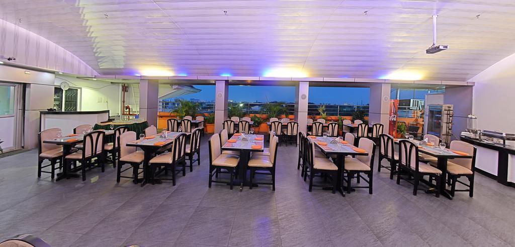 Hotel Gokulam Park Chennai Ngoại thất bức ảnh
