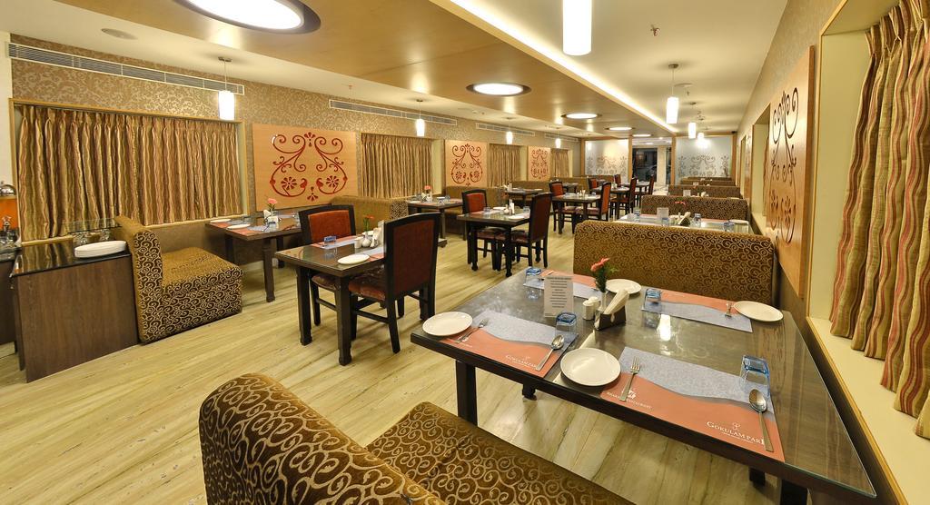 Hotel Gokulam Park Chennai Ngoại thất bức ảnh