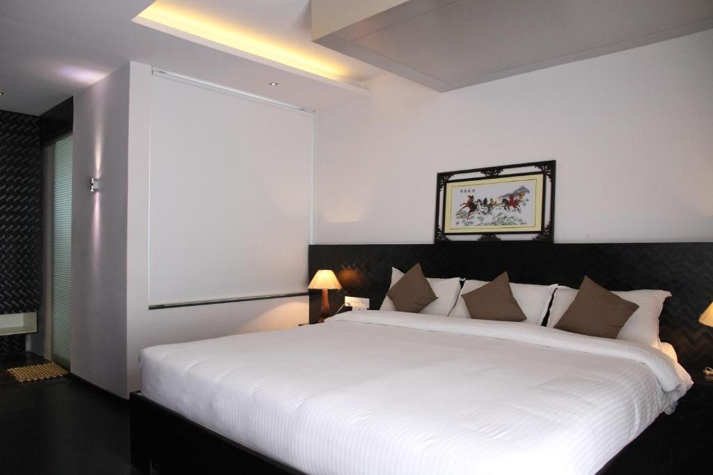 Hotel Gokulam Park Chennai Ngoại thất bức ảnh