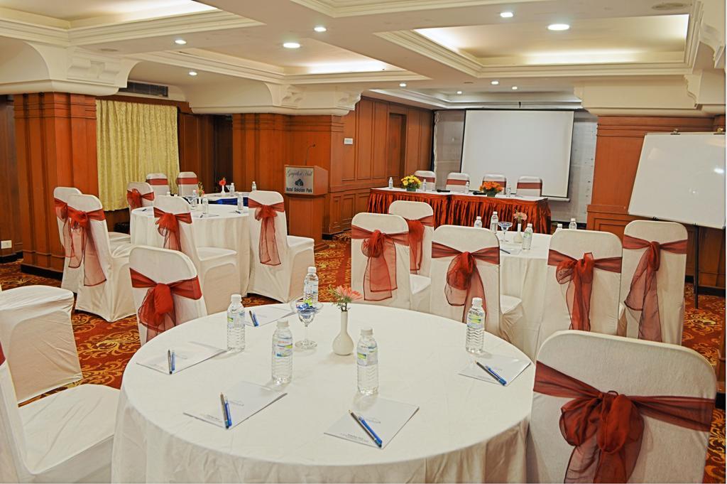 Hotel Gokulam Park Chennai Ngoại thất bức ảnh