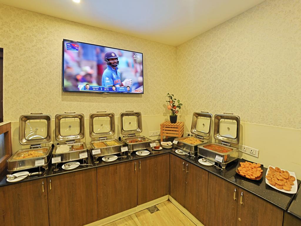 Hotel Gokulam Park Chennai Ngoại thất bức ảnh