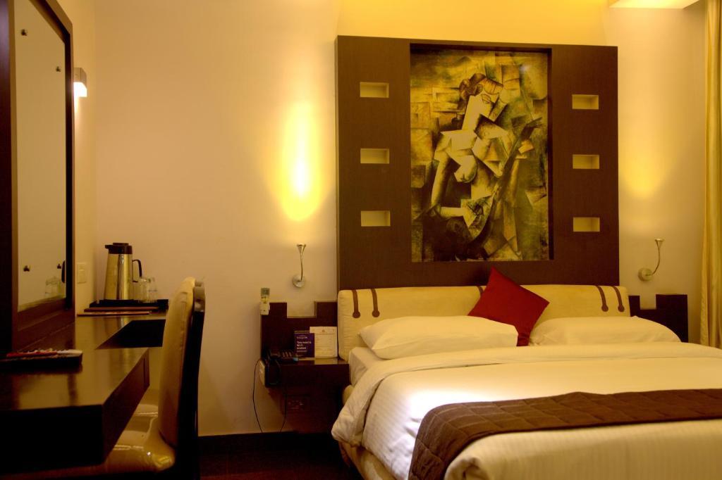 Hotel Gokulam Park Chennai Ngoại thất bức ảnh