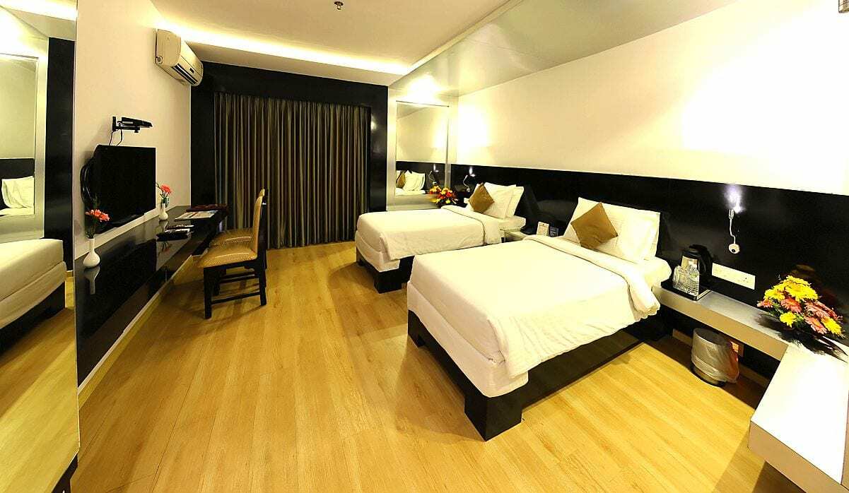 Hotel Gokulam Park Chennai Ngoại thất bức ảnh